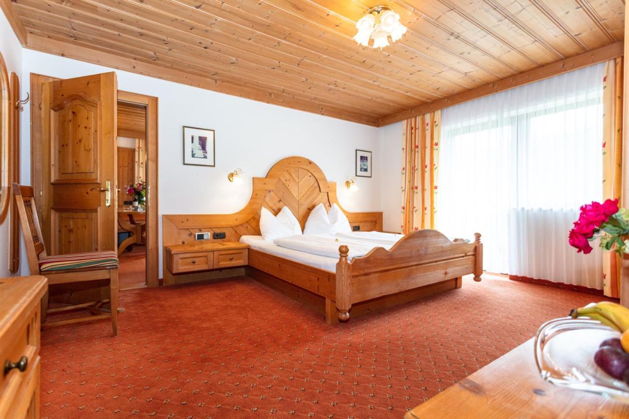 Landhaus Rohregger Neukirchen am Grossvenediger Luaran gambar