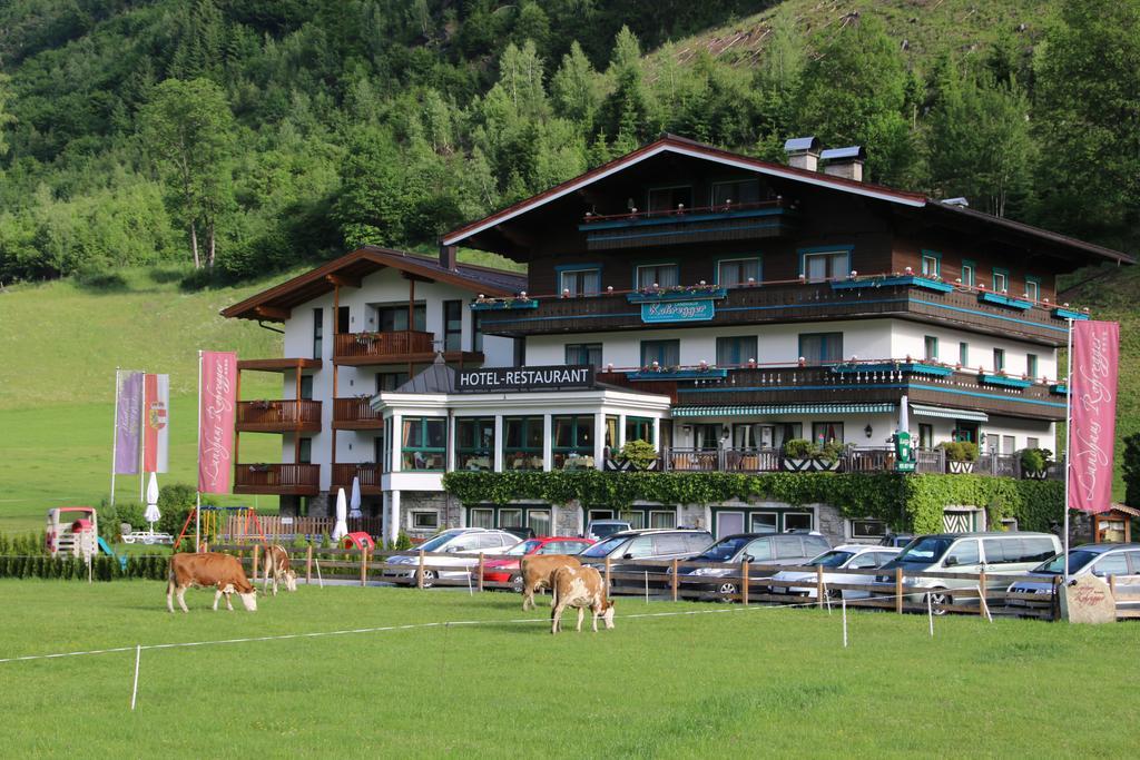 Landhaus Rohregger Neukirchen am Grossvenediger Luaran gambar
