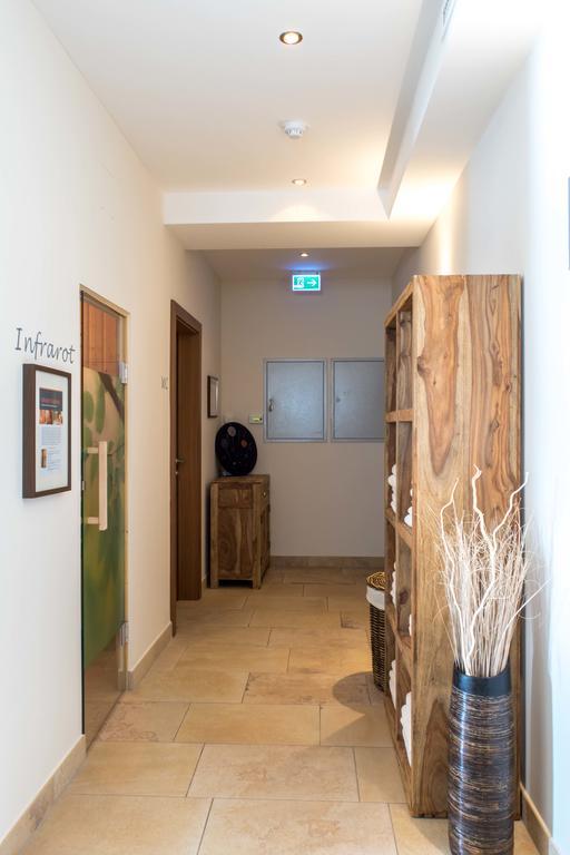 Landhaus Rohregger Neukirchen am Grossvenediger Luaran gambar