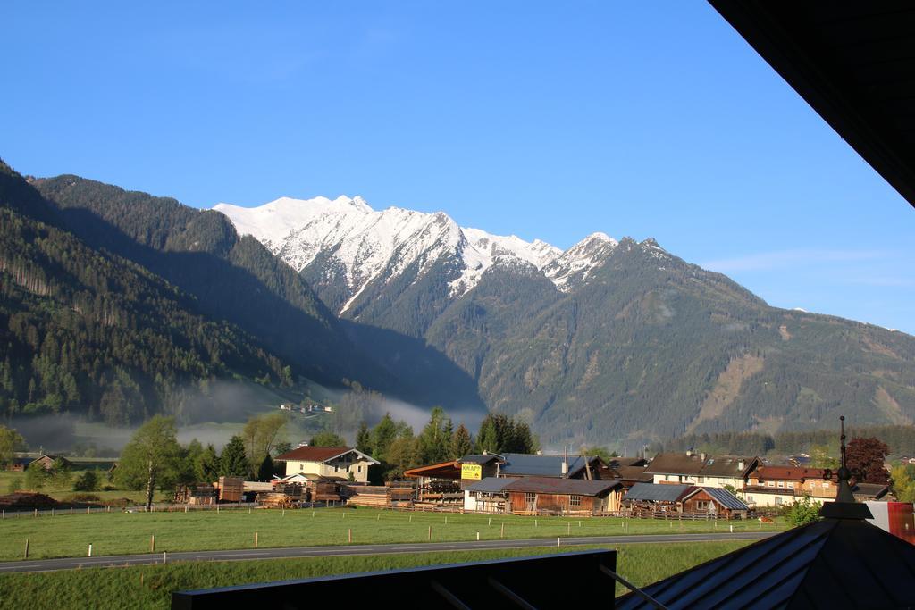 Landhaus Rohregger Neukirchen am Grossvenediger Luaran gambar