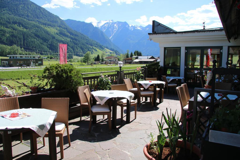 Landhaus Rohregger Neukirchen am Grossvenediger Luaran gambar